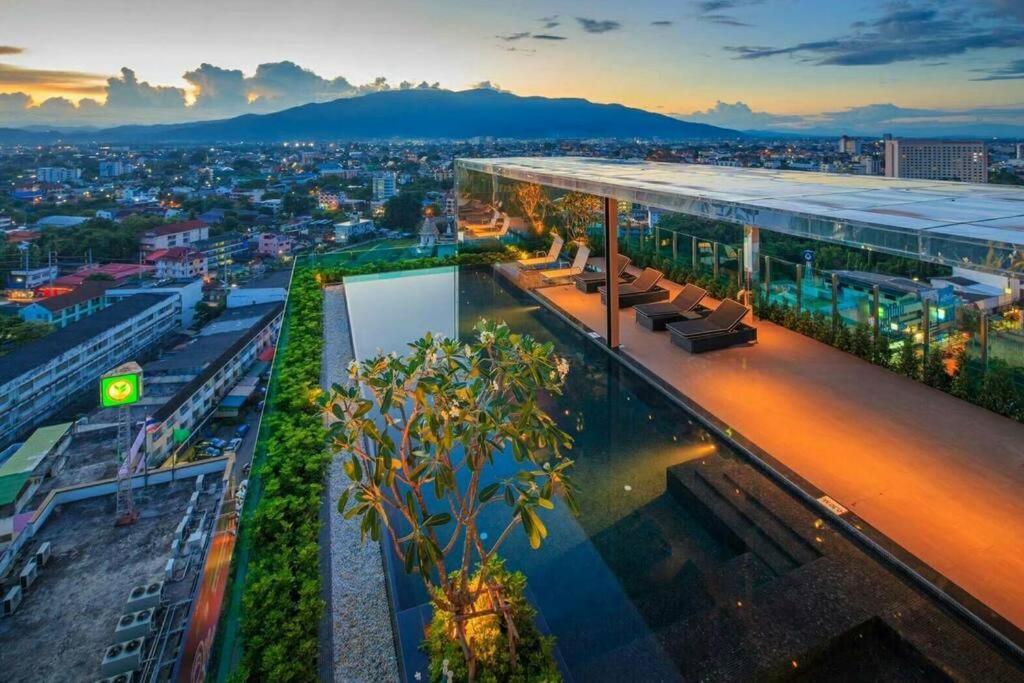 Rooftoppool#sauna#gym#best Location Intown#luxury Chiang Mai